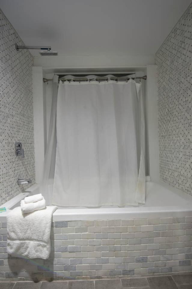 4 Bedroom - Sleeps 8! Celebrity Villa Next To Frenchman St New Orleans Dış mekan fotoğraf